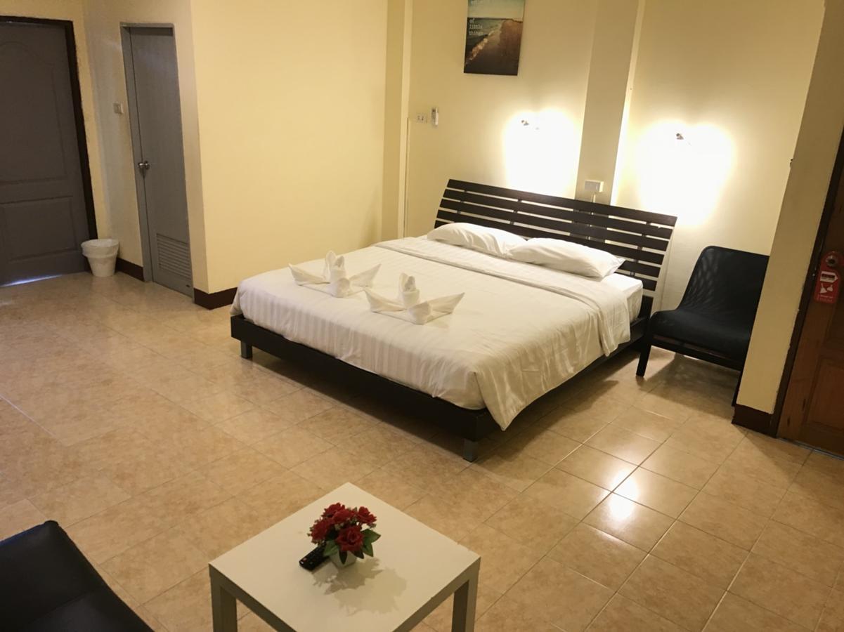 Ferb Guest House Patong Zewnętrze zdjęcie